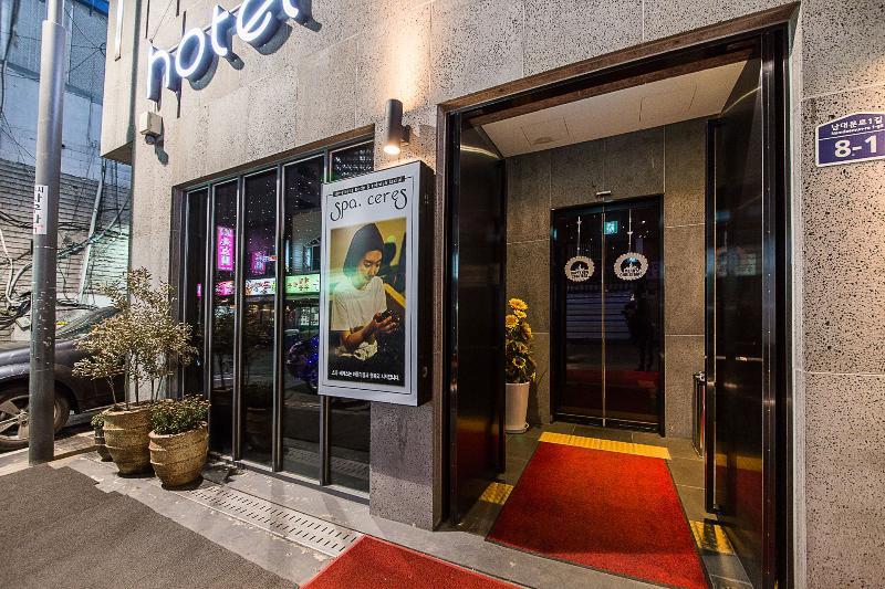 Hotel Irene Myeongdong Сеул Екстериор снимка