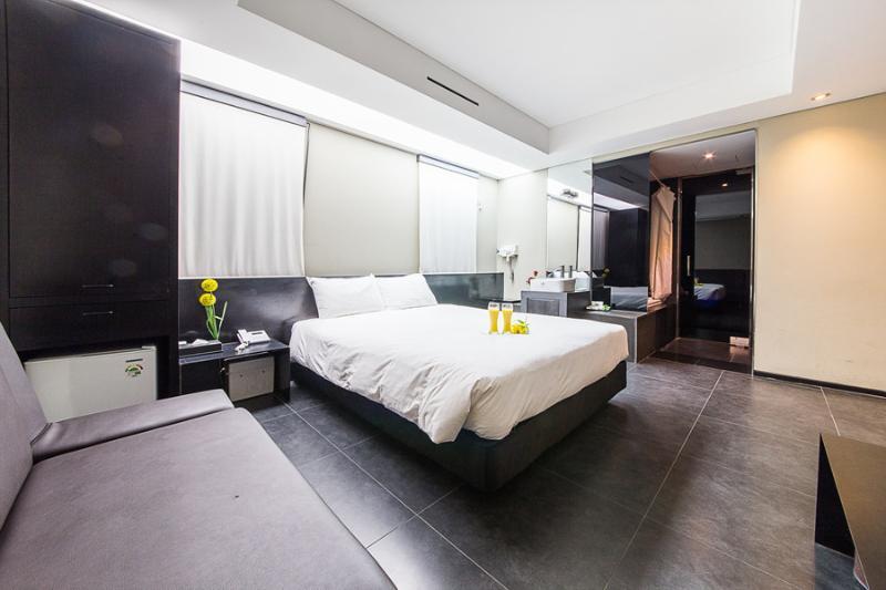 Hotel Irene Myeongdong Сеул Екстериор снимка